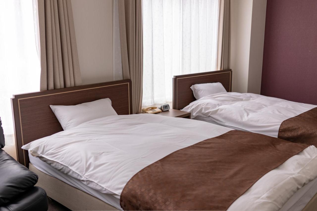 Kitsuregawa Country Club & Bihada Onsen Hotel Kitsuregawa Sakuyama Екстериор снимка