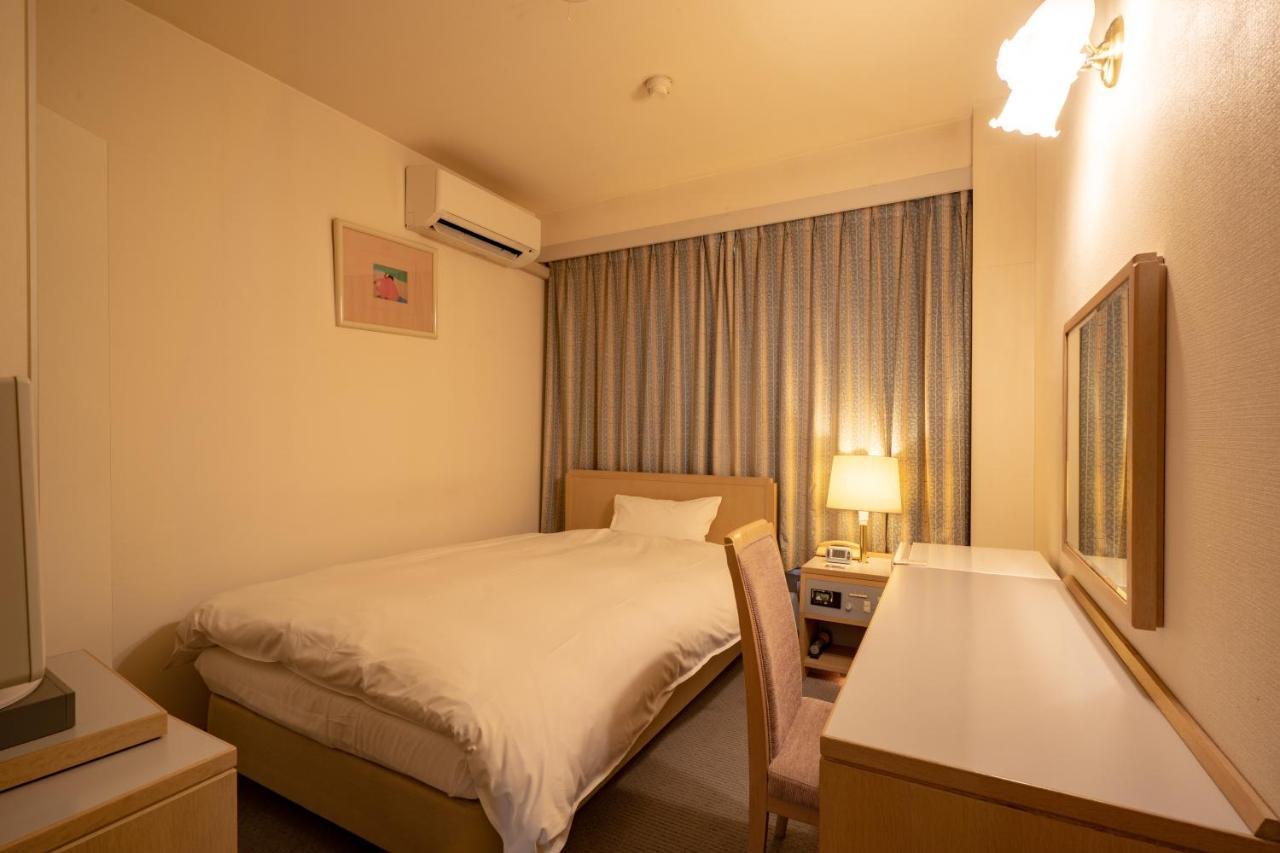Kitsuregawa Country Club & Bihada Onsen Hotel Kitsuregawa Sakuyama Екстериор снимка